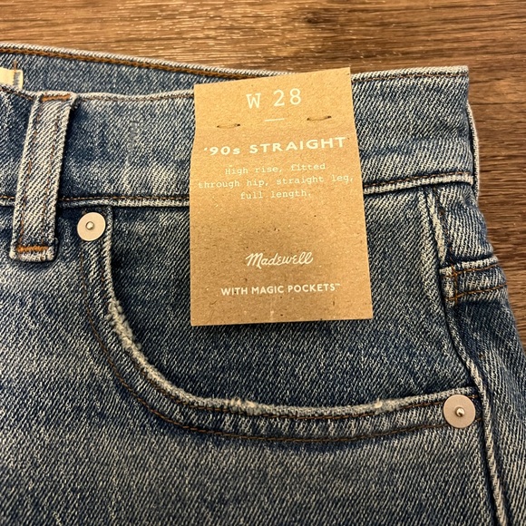 NWT Madewell The 90s Straight Jean in Rondell Wash: Crease Edition - Size 28 - Picture 6 of 9